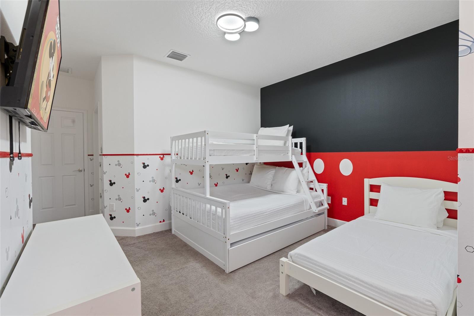 Image 15 of 29 For 17522 Placidity Avenue
