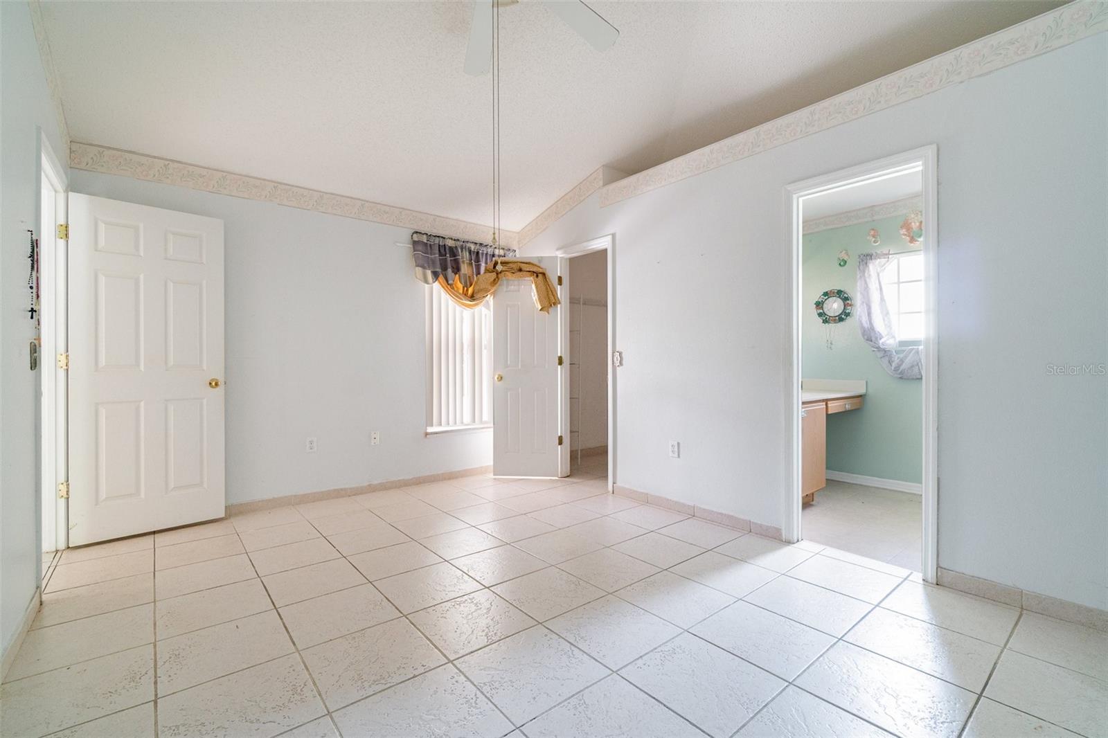 Image 13 of 32 For 327 Ridge Court