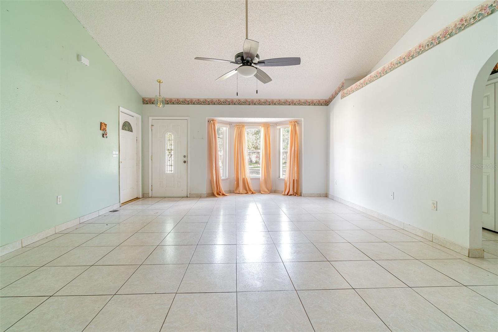 Image 6 of 32 For 327 Ridge Court