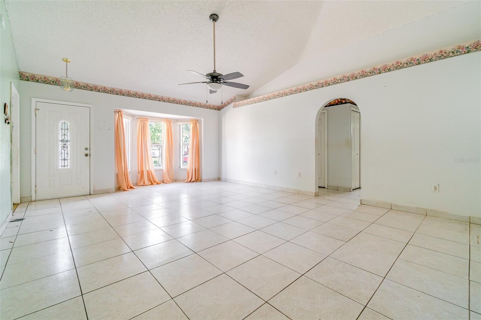 Image 7 of 32 For 327 Ridge Court