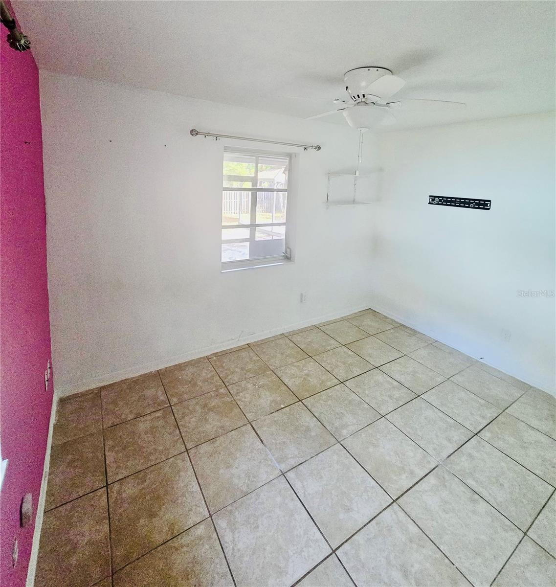 Image 10 of 14 For 589 Swallow Lane