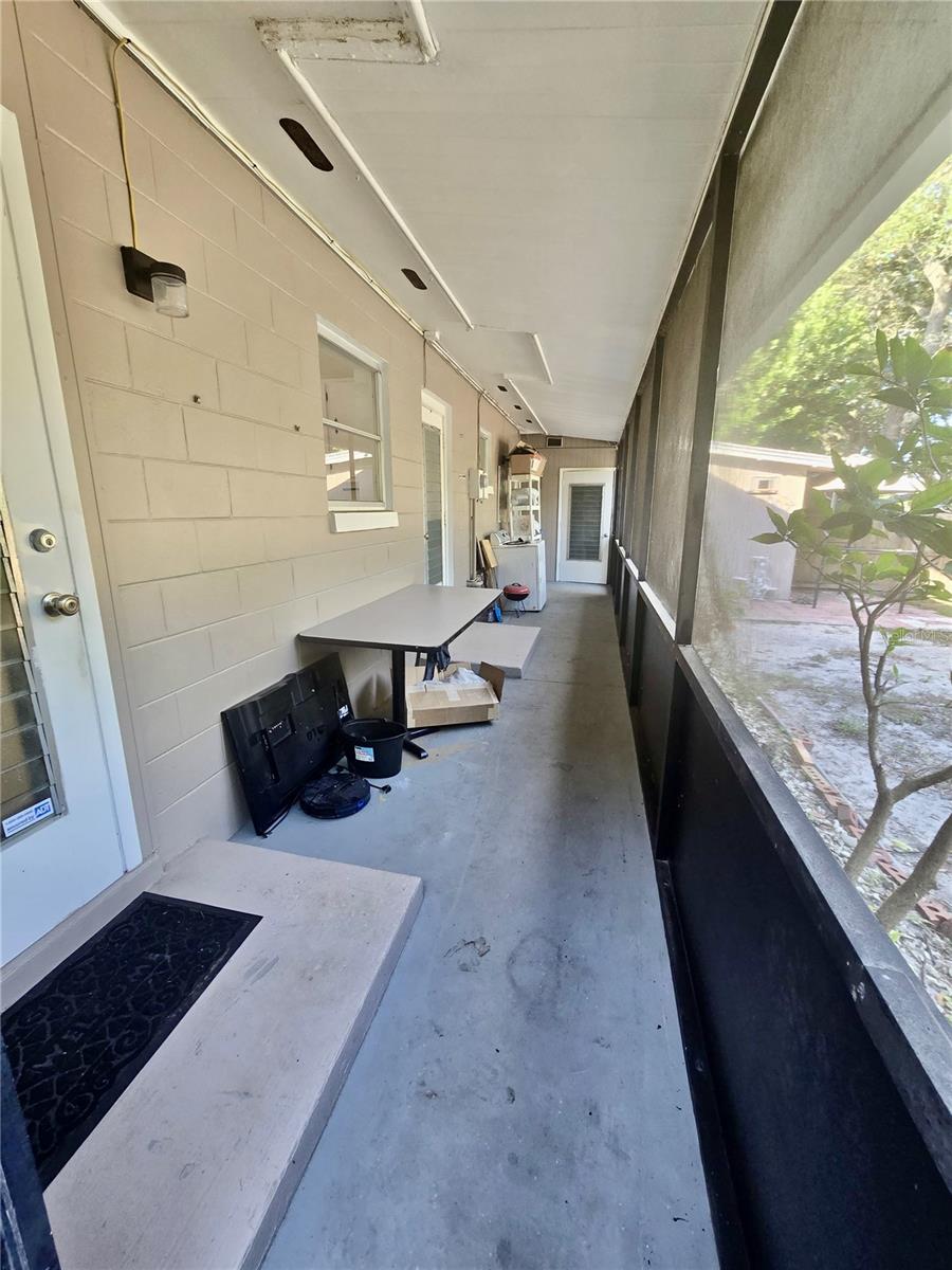 Image 12 of 14 For 589 Swallow Lane