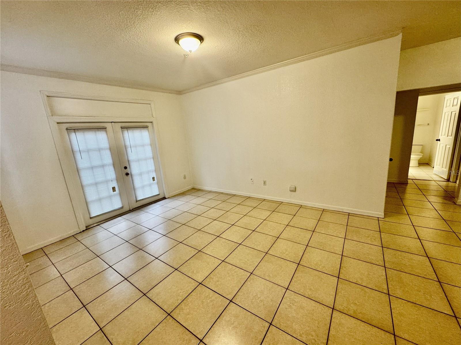 Image 4 of 18 For 6352 Raleigh Street 1401