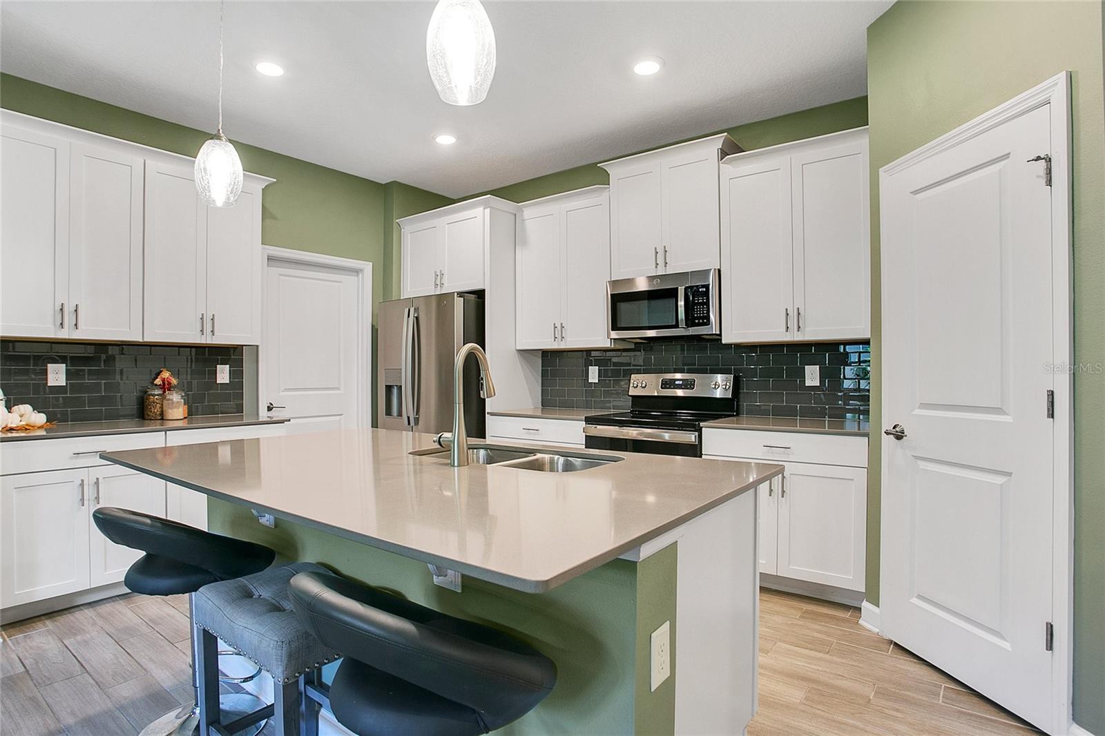 Image 11 of 35 For 2886 Dawn Redwood Place