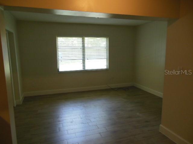 Image 2 of 14 For 404 Oakhurst Street
