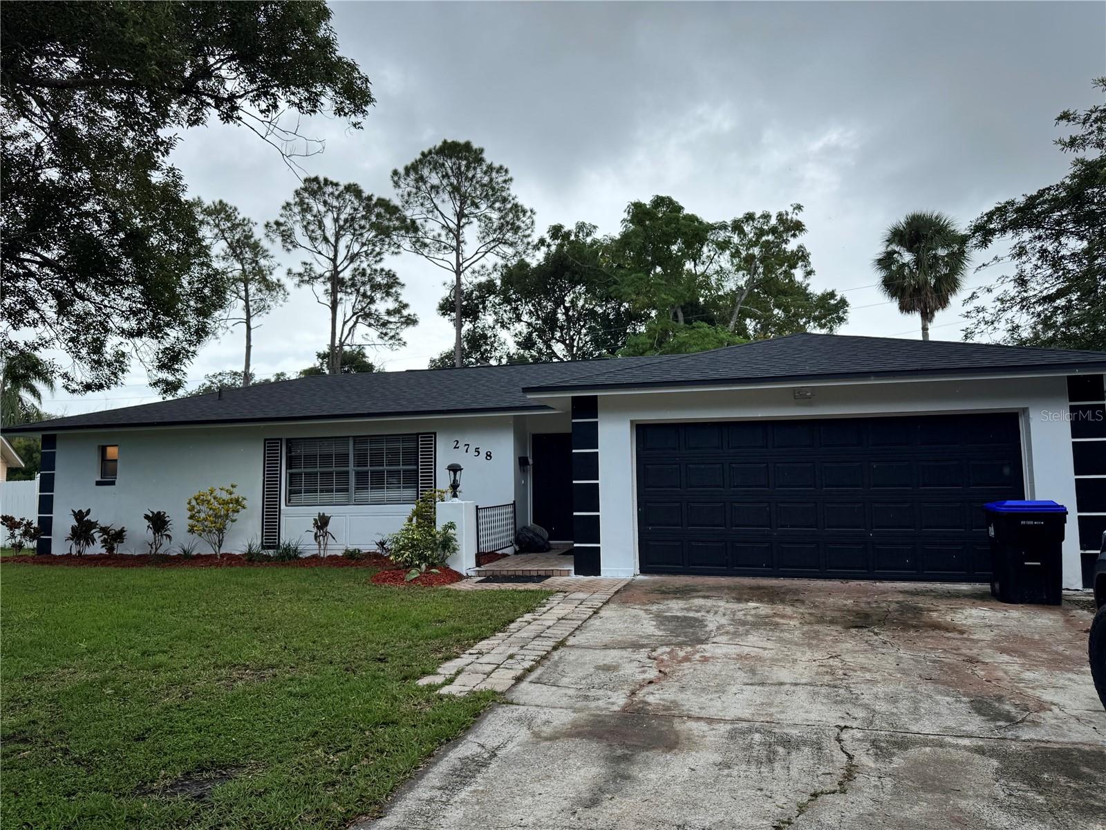 Image 2 of 14 For 2758 Sandwell Drive
