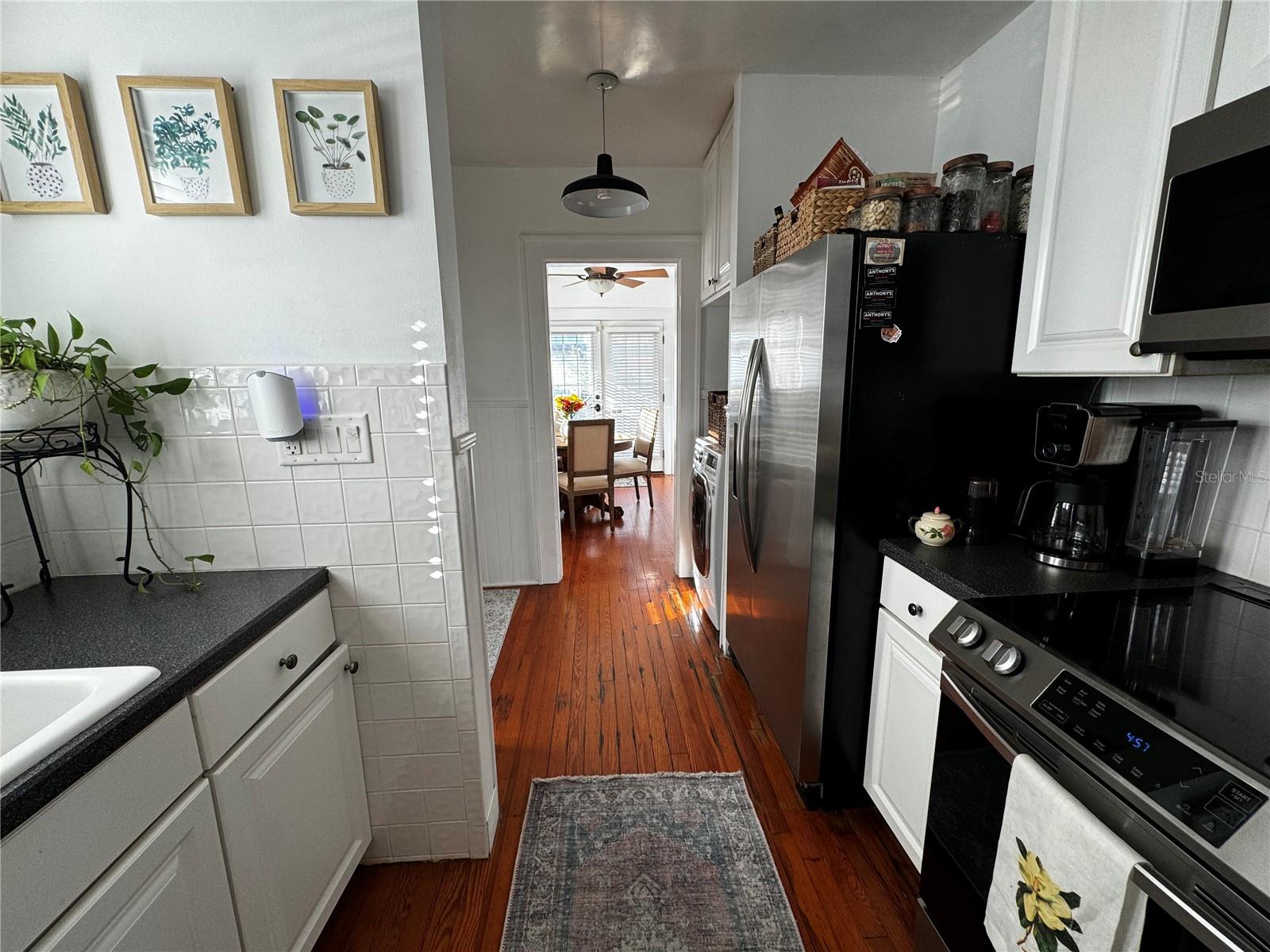 Image 10 of 22 For 1819 Central Boulevard
