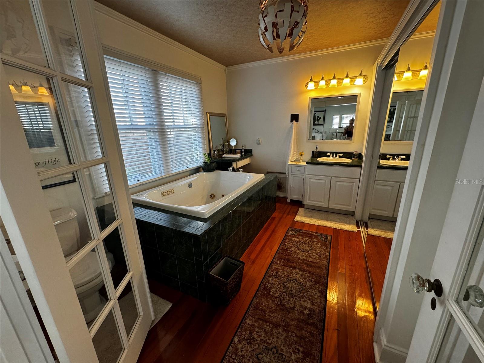 Image 24 of 34 For 1819 Central Boulevard