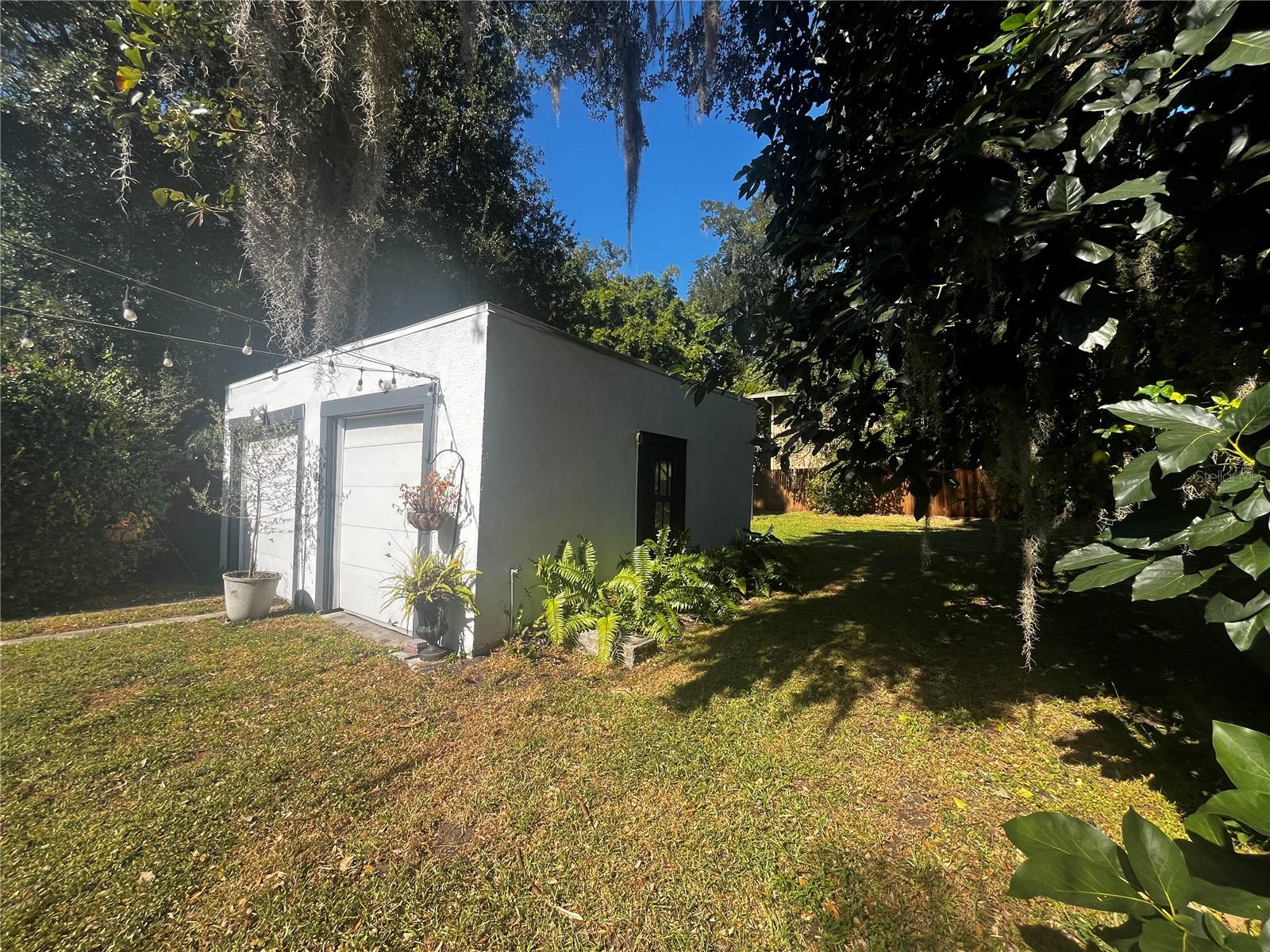 Image 31 of 34 For 1819 Central Boulevard