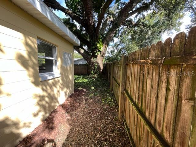 Image 11 of 12 For 1425 Virginia Drive