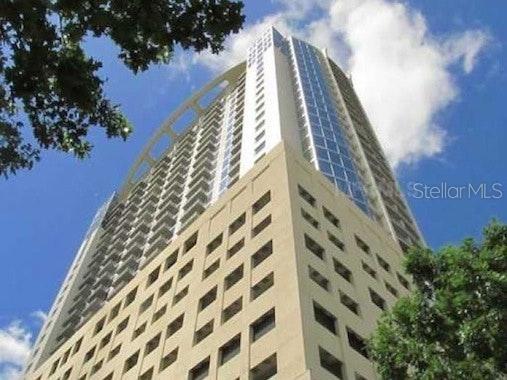 Image 2 of 20 For 155 Court Avenue 2208