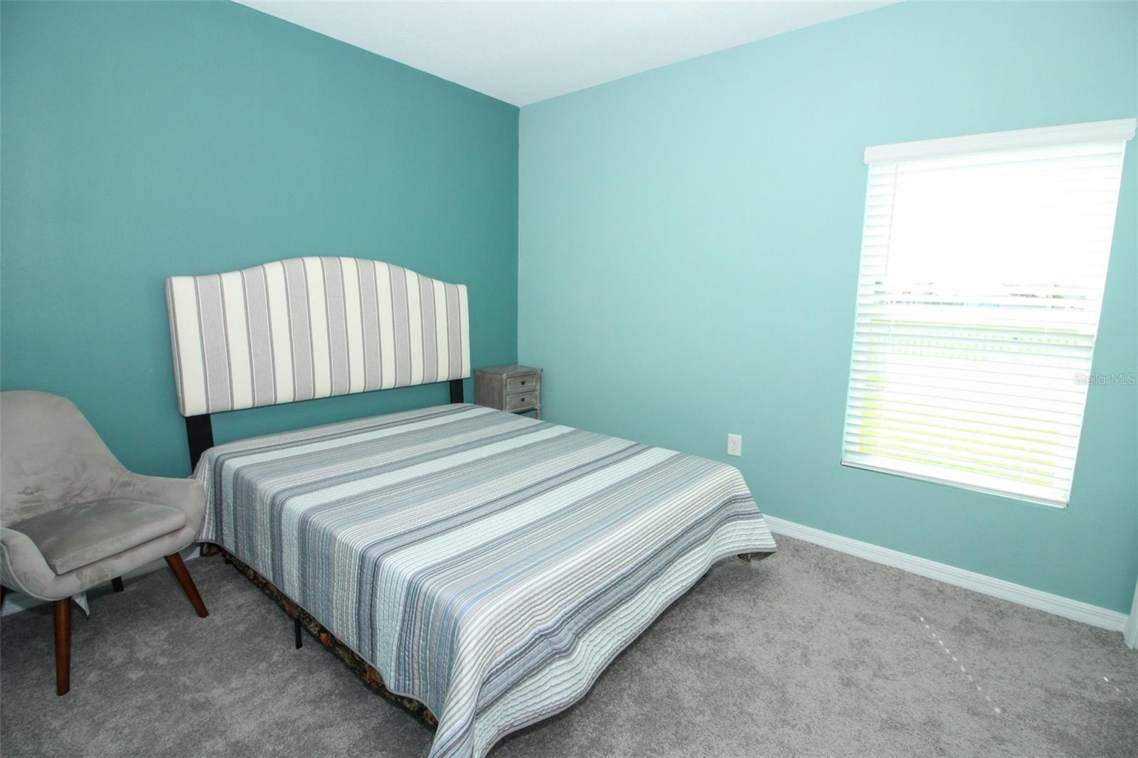 Image 24 of 45 For 404 Citrine Loop