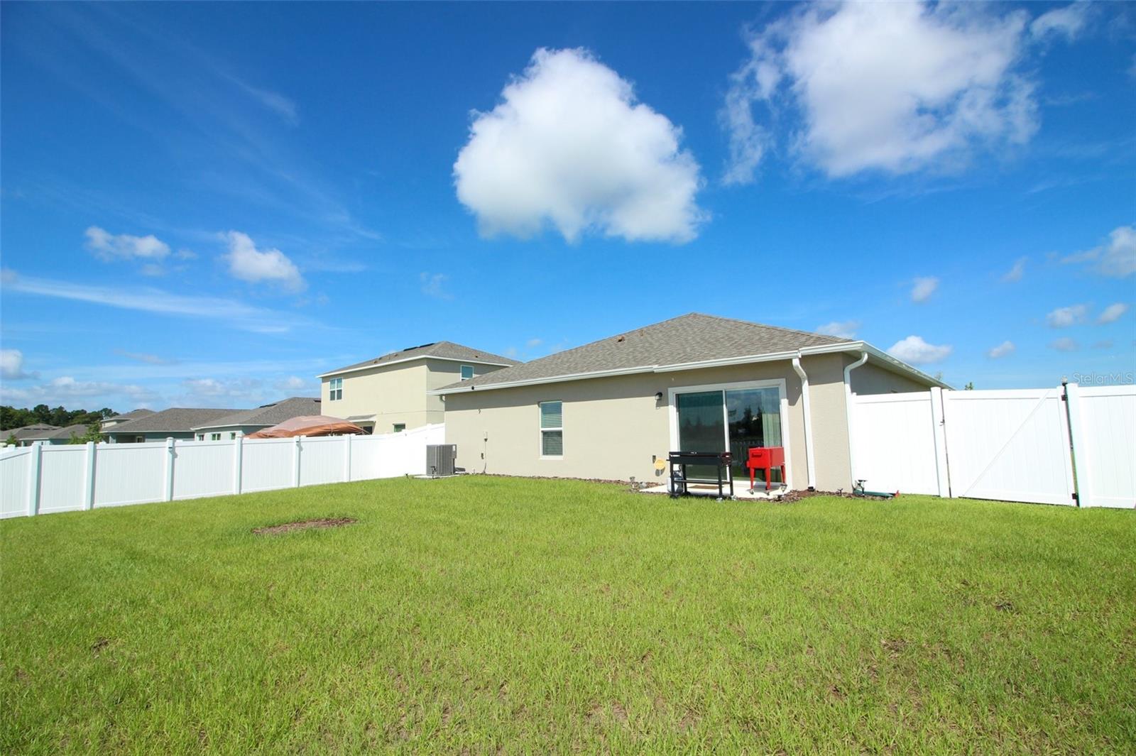 Image 31 of 45 For 404 Citrine Loop