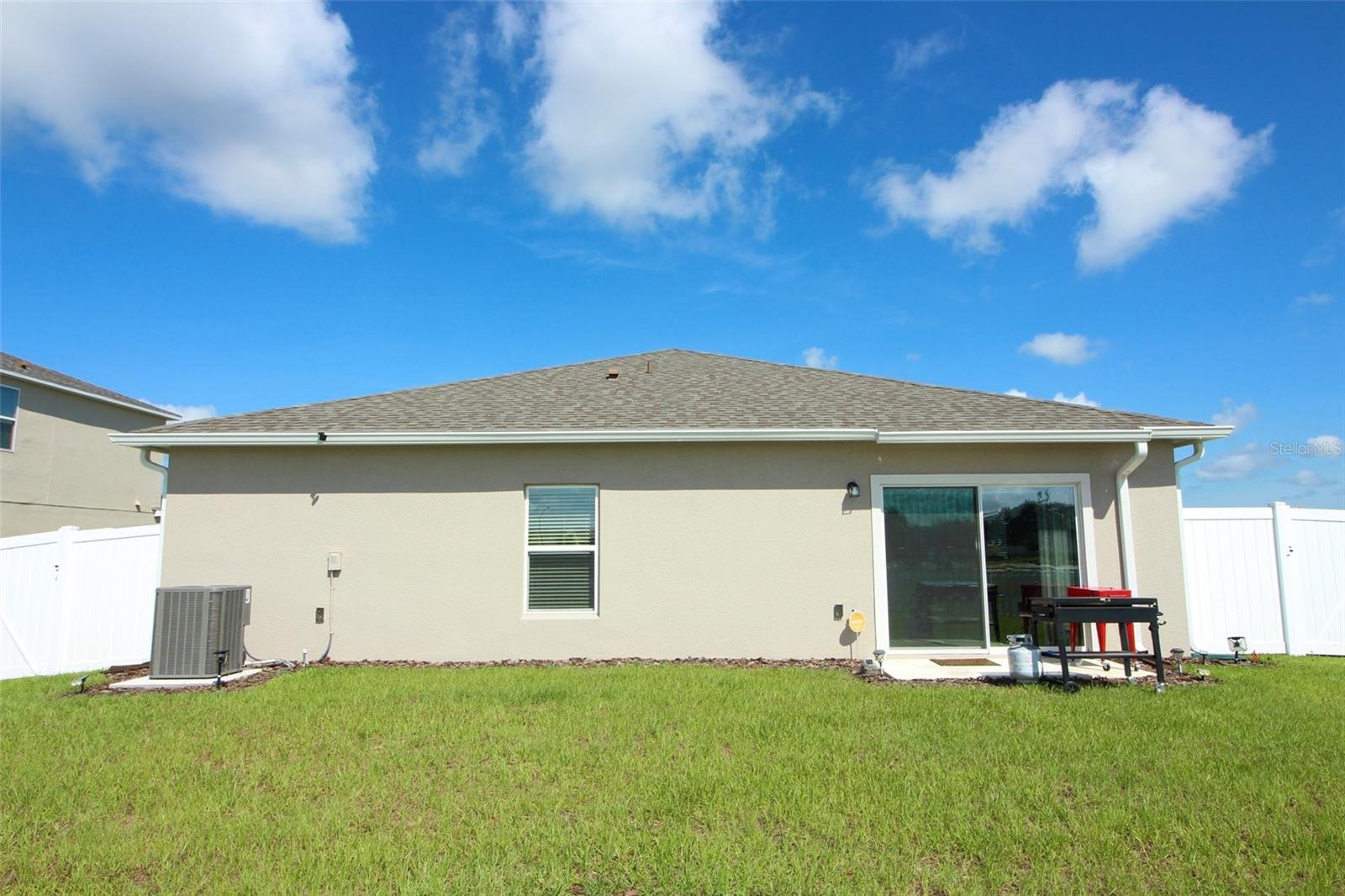 Image 32 of 45 For 404 Citrine Loop