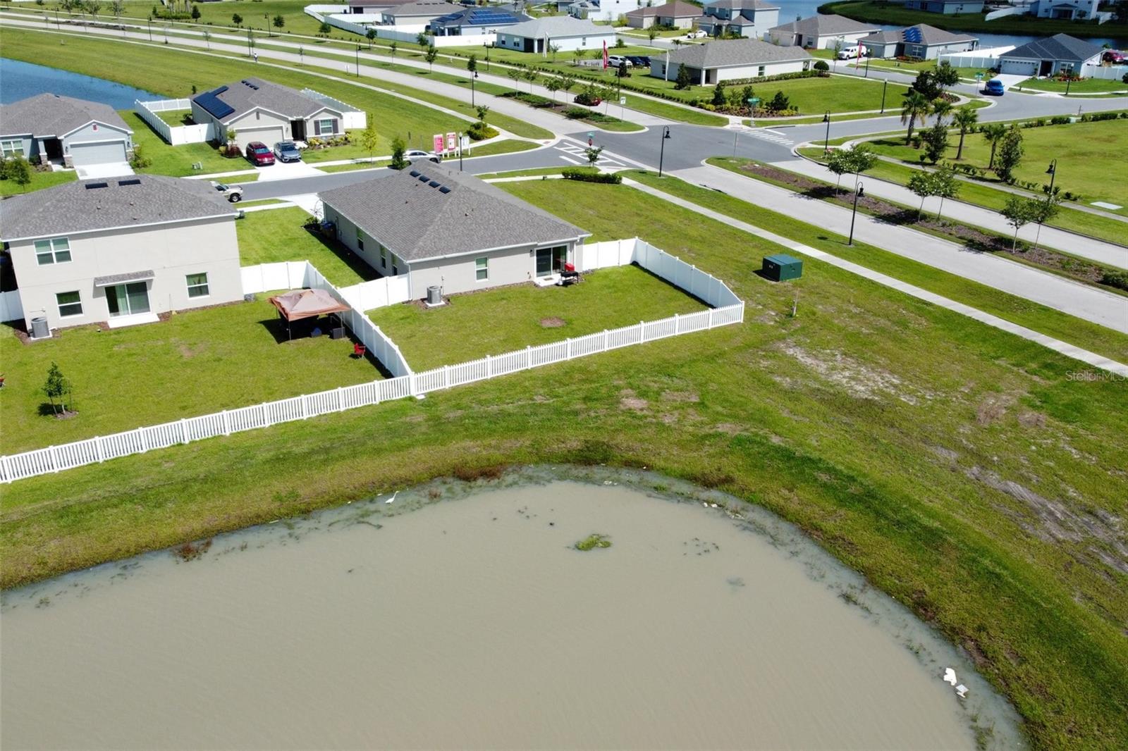 Image 38 of 45 For 404 Citrine Loop