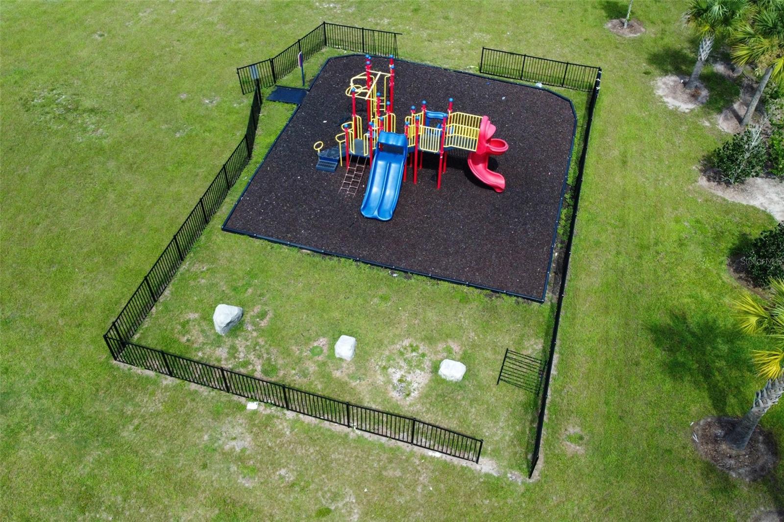 Image 45 of 45 For 404 Citrine Loop