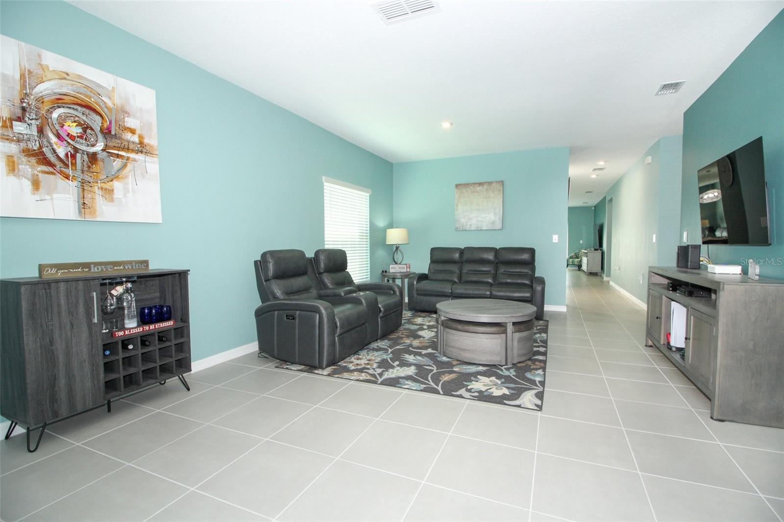 Image 8 of 45 For 404 Citrine Loop