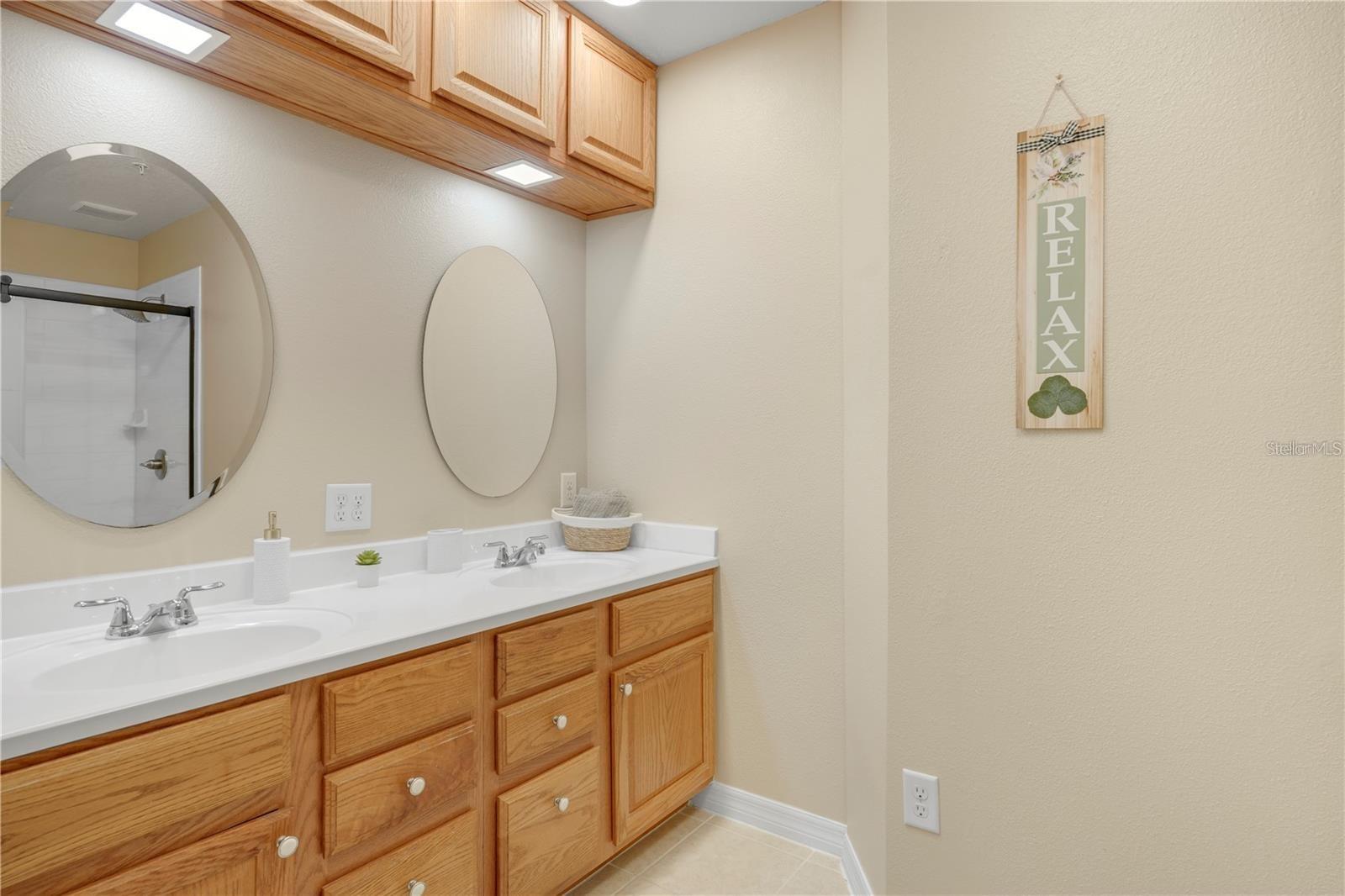 Image 16 of 31 For 839 Assembly Court