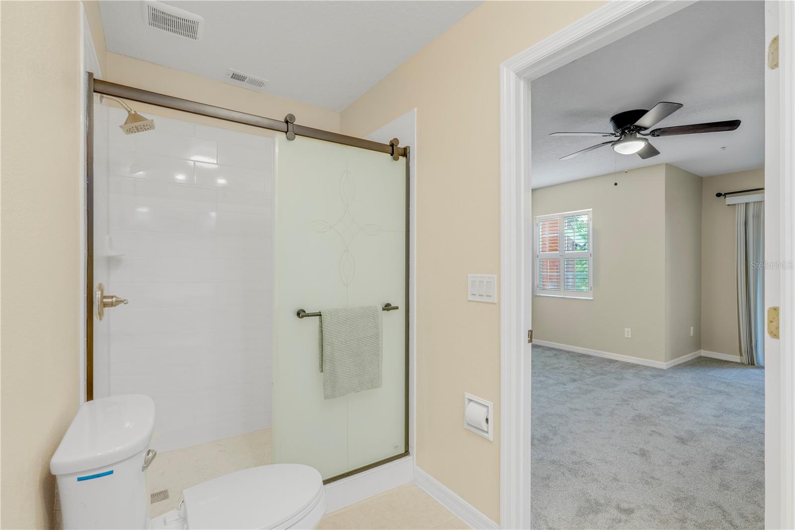 Image 18 of 31 For 839 Assembly Court