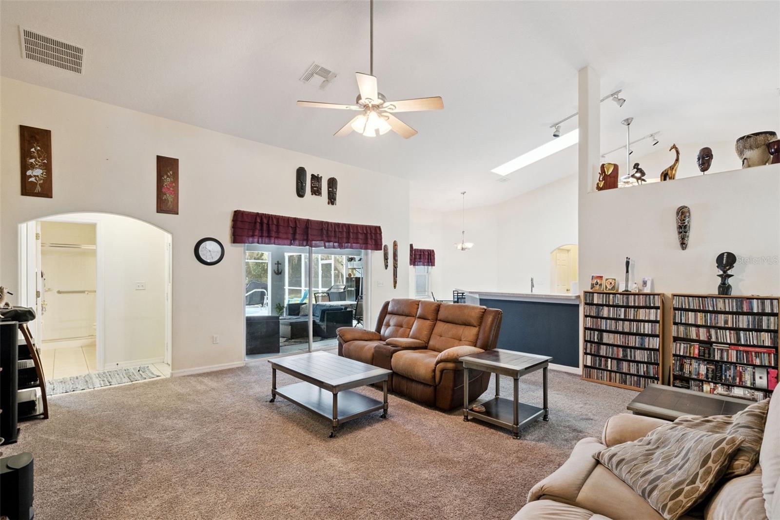 Image 15 of 44 For 4915 Emilee Grace Lane