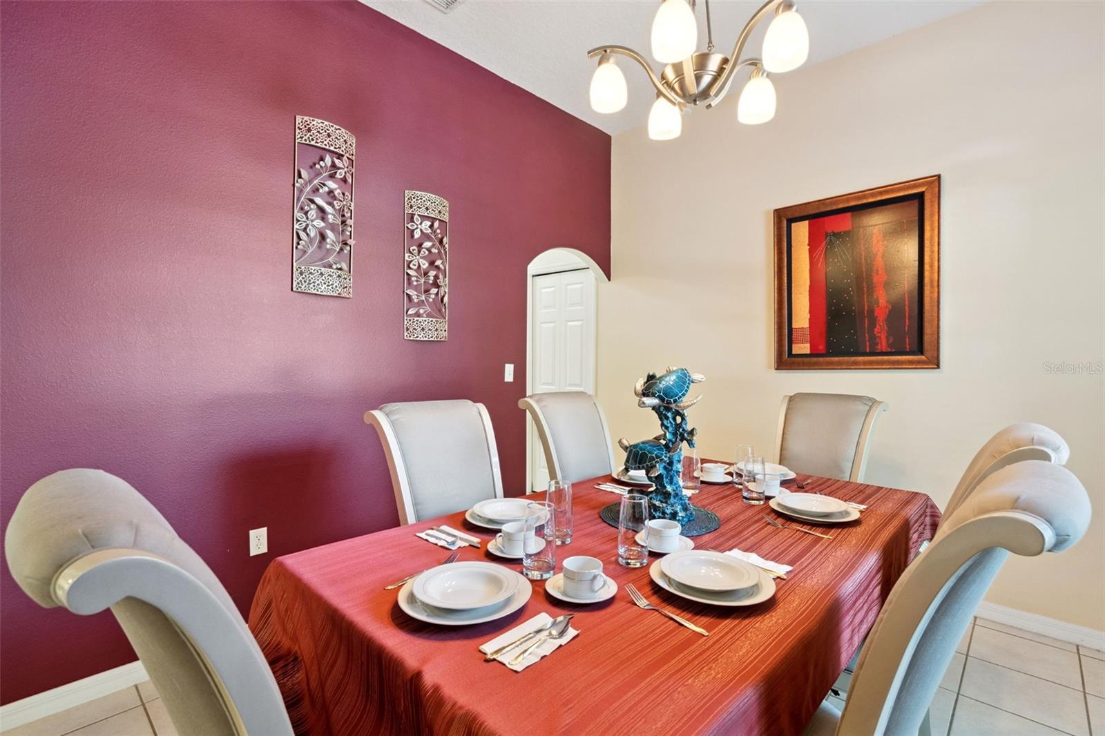 Image 5 of 44 For 4915 Emilee Grace Lane