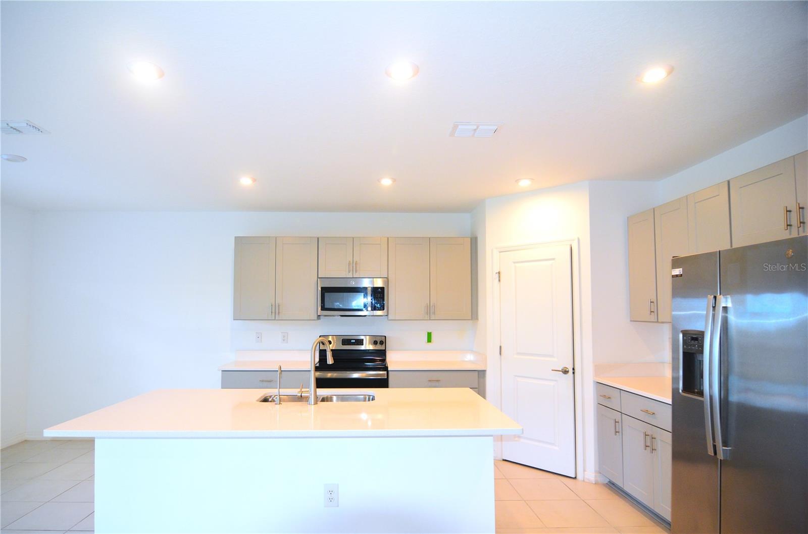 Image 11 of 28 For 5663 Costa Blanca Way