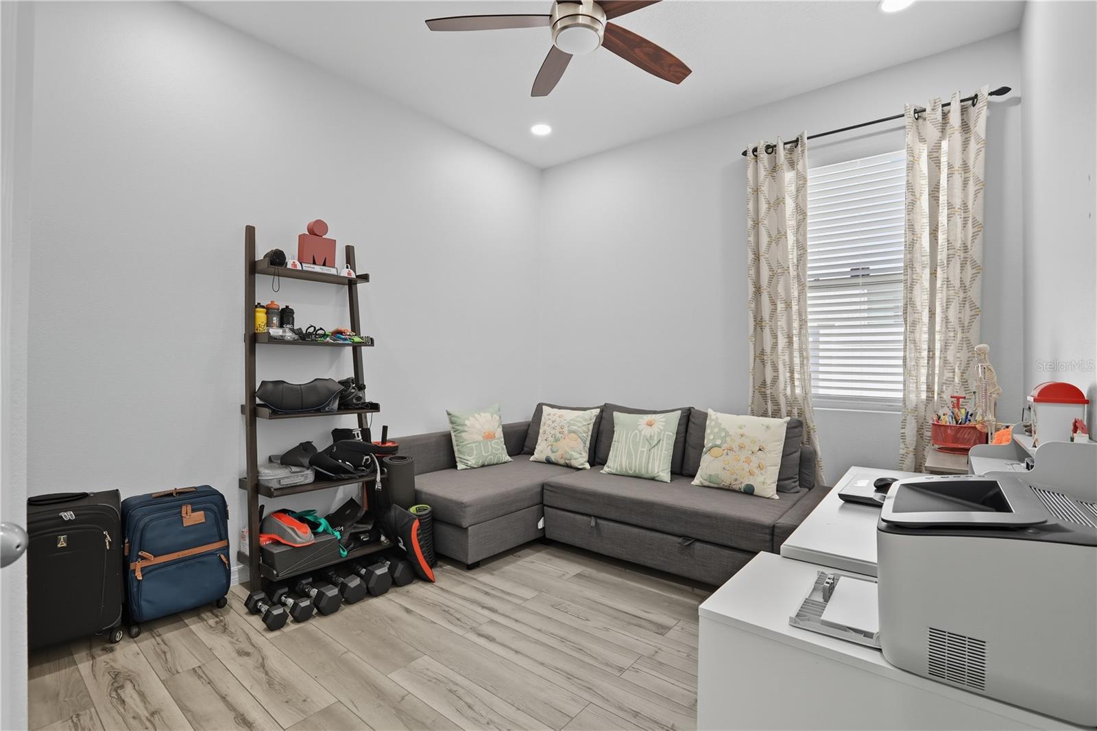 Image 24 of 34 For 12154 Beach Fern Road