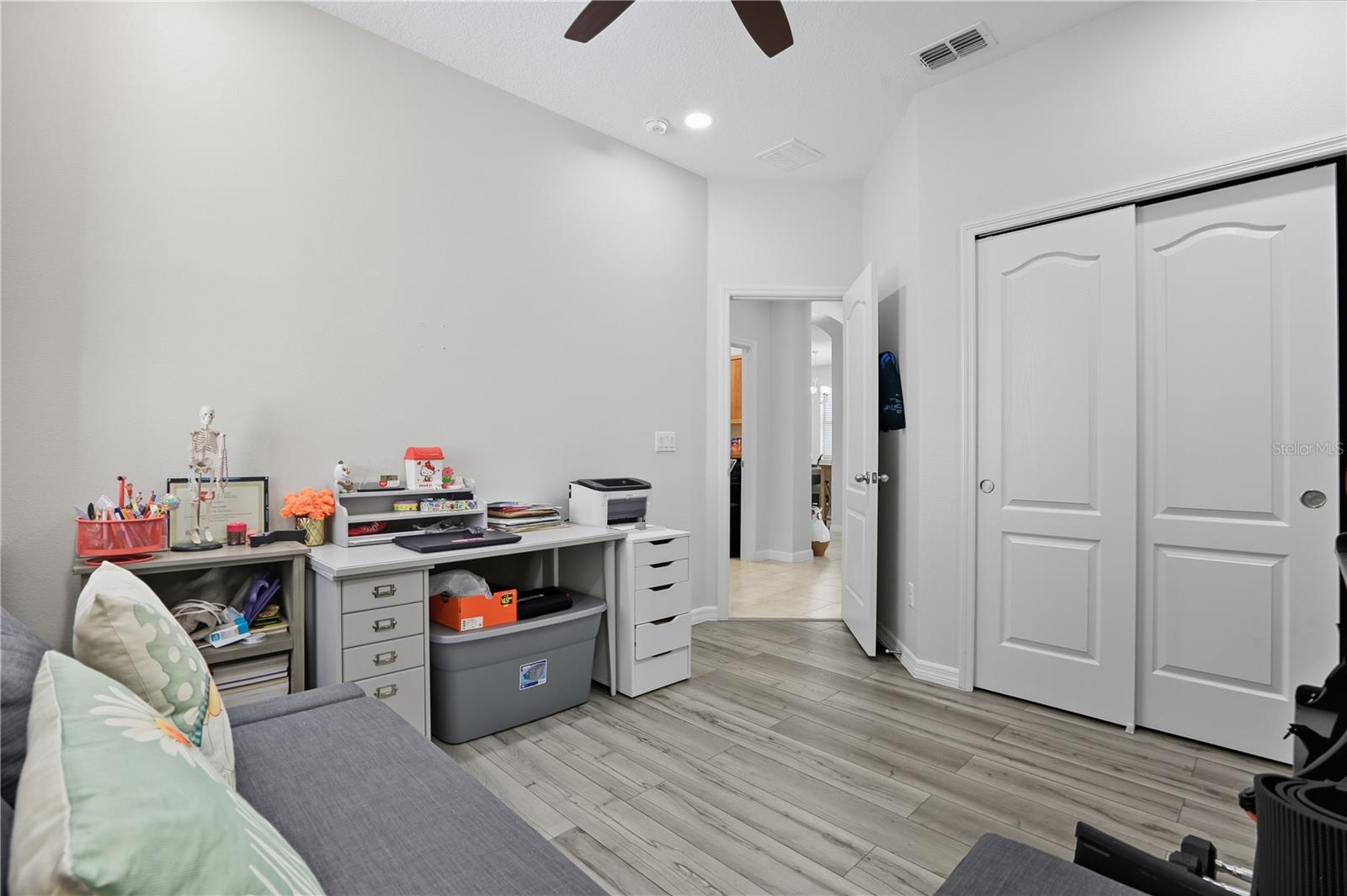 Image 25 of 34 For 12154 Beach Fern Road