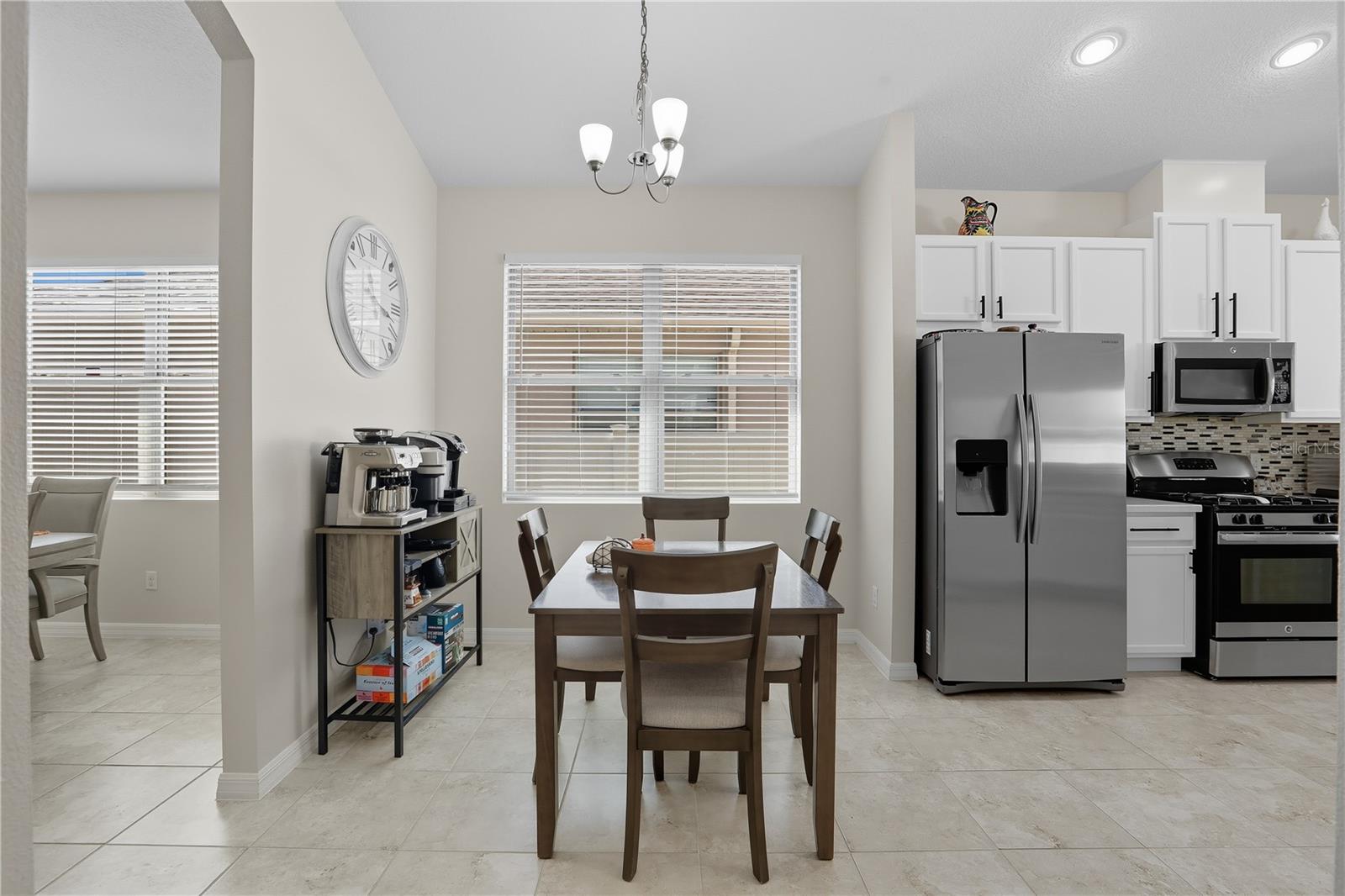 Image 6 of 34 For 12154 Beach Fern Road