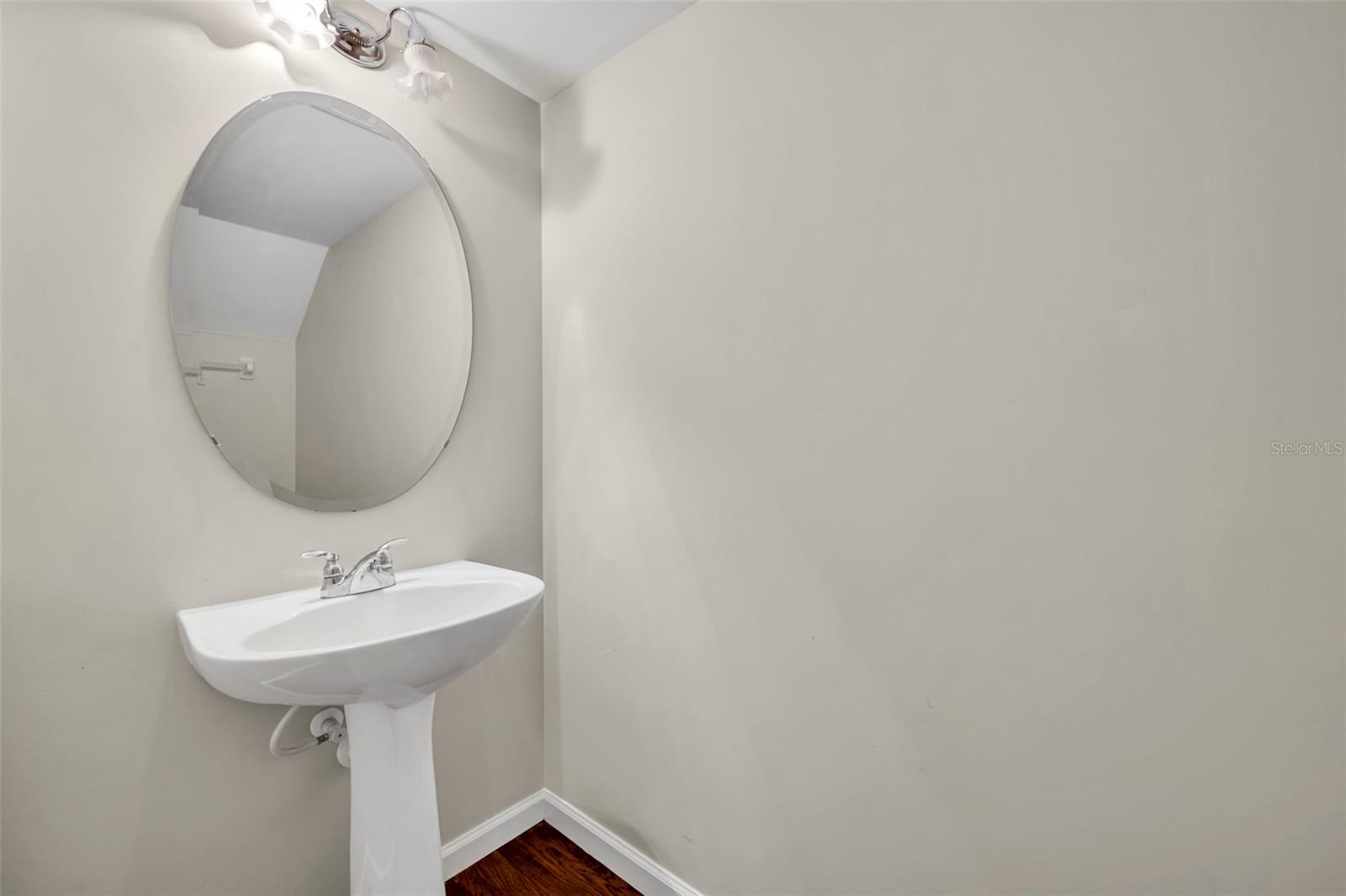 Image 11 of 52 For 4494 Twinview Lane