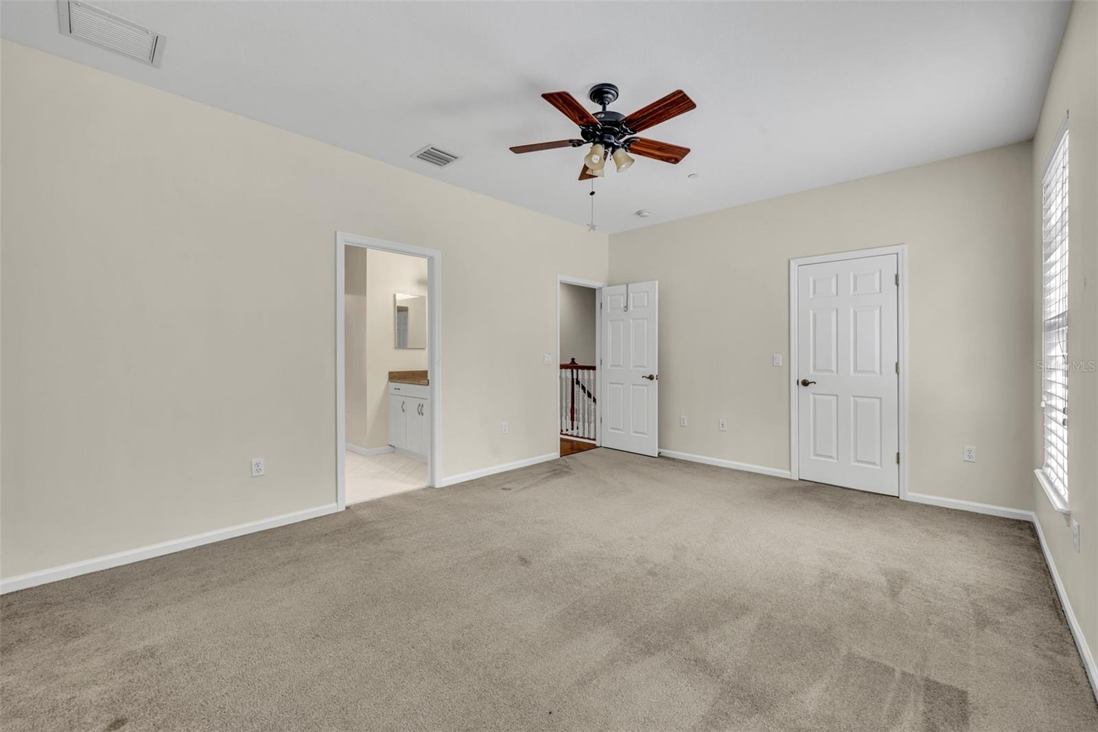 Image 36 of 52 For 4494 Twinview Lane