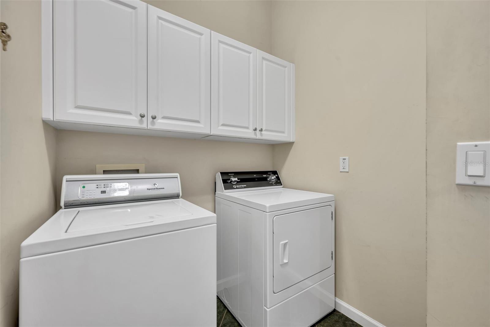 Image 41 of 52 For 4494 Twinview Lane
