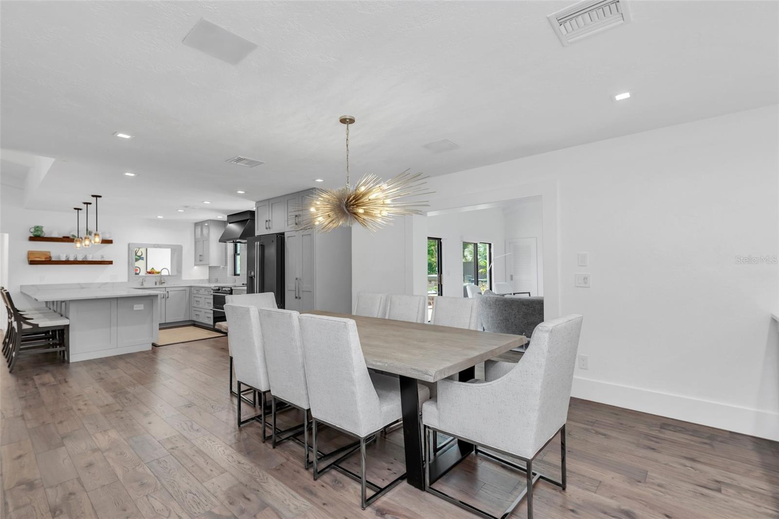 Image 18 of 73 For 7455 Sparkling Lake Rd