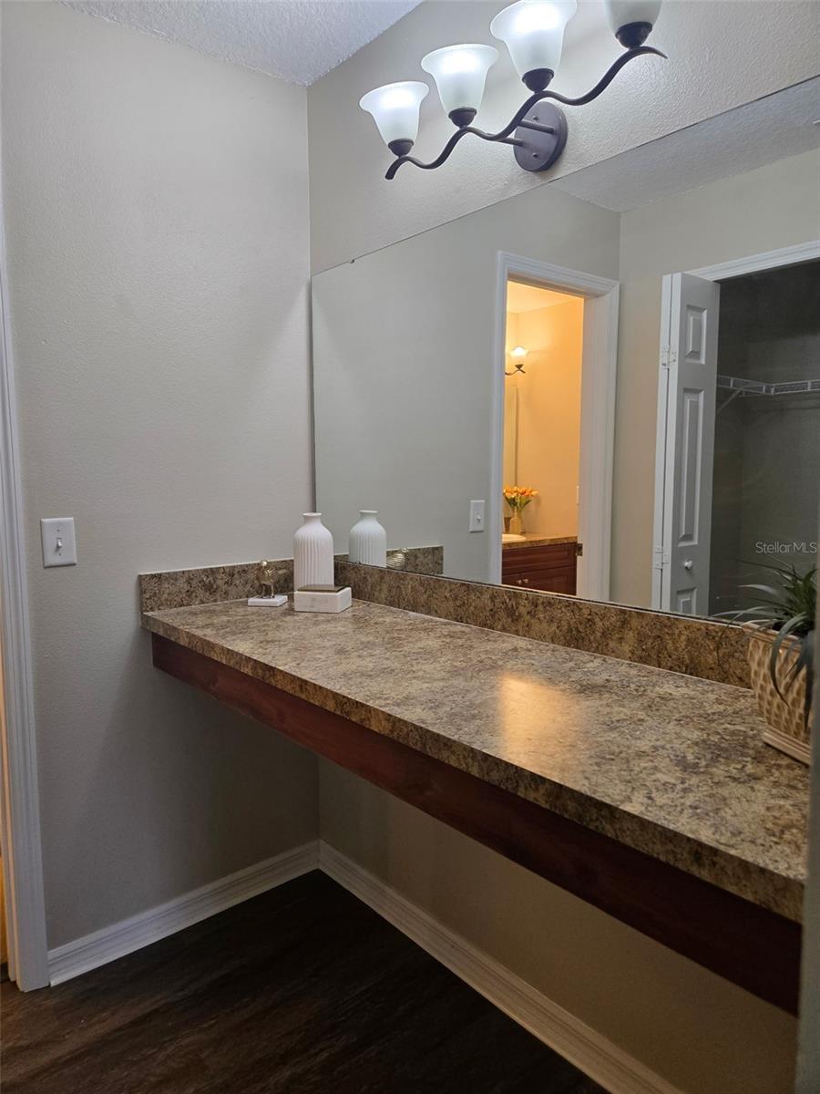 Image 14 of 26 For 4928 Tangerine Ave