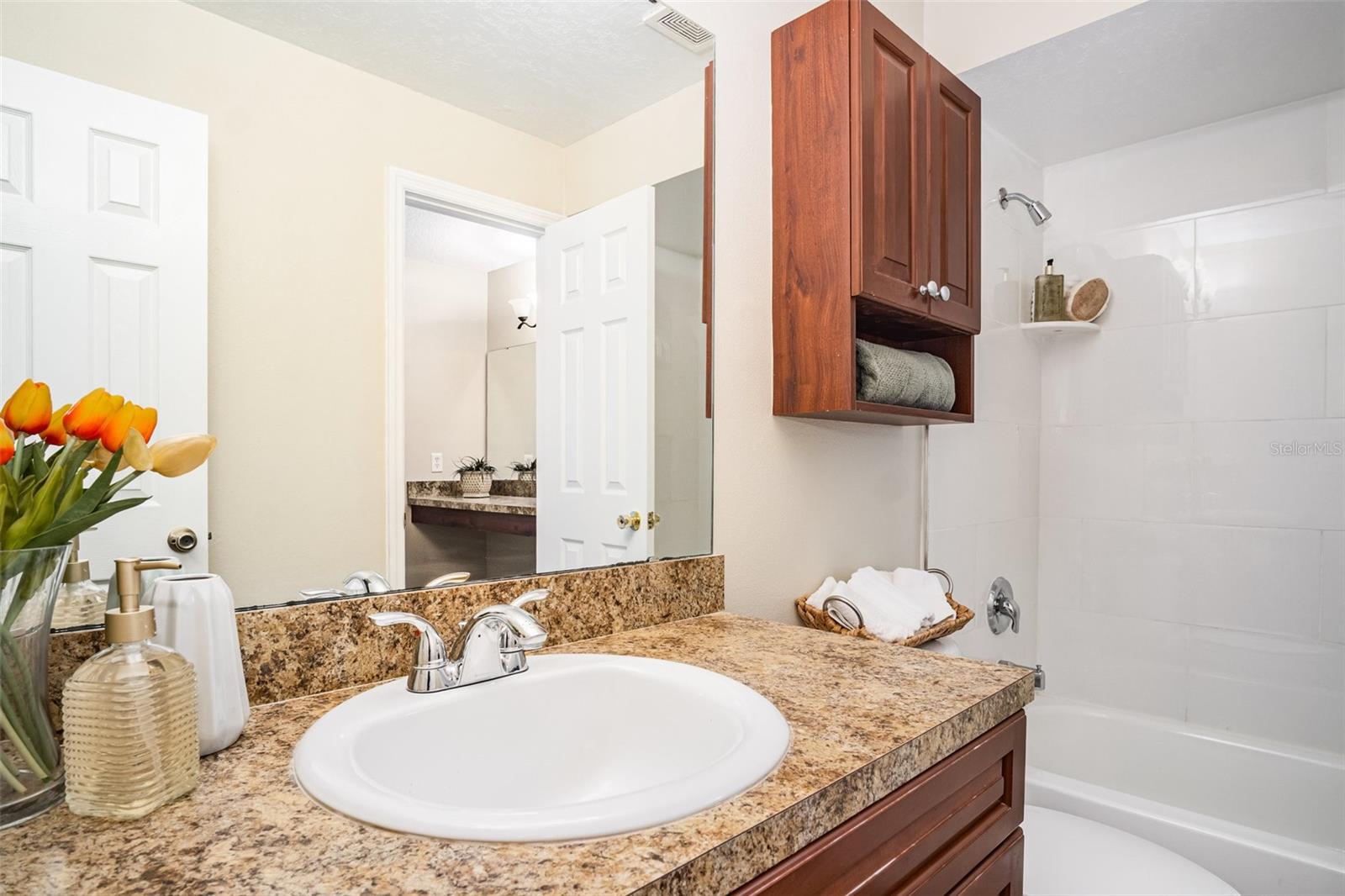 Image 15 of 26 For 4928 Tangerine Ave