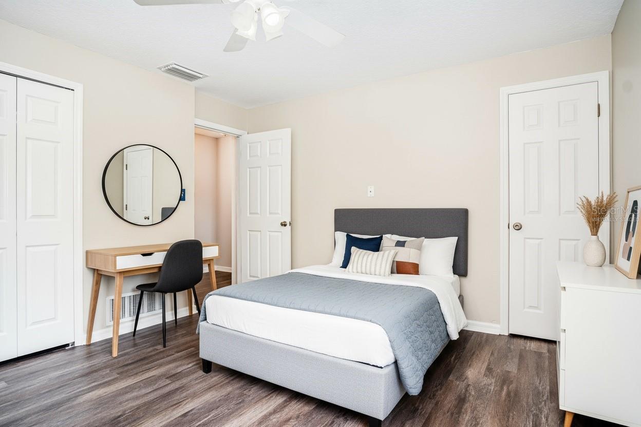 Image 18 of 26 For 4928 Tangerine Ave