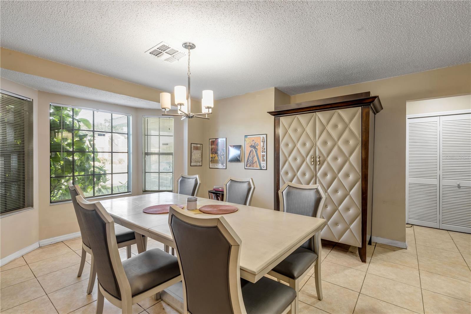 Image 10 of 52 For 2664 Horseshoe Bay Drive