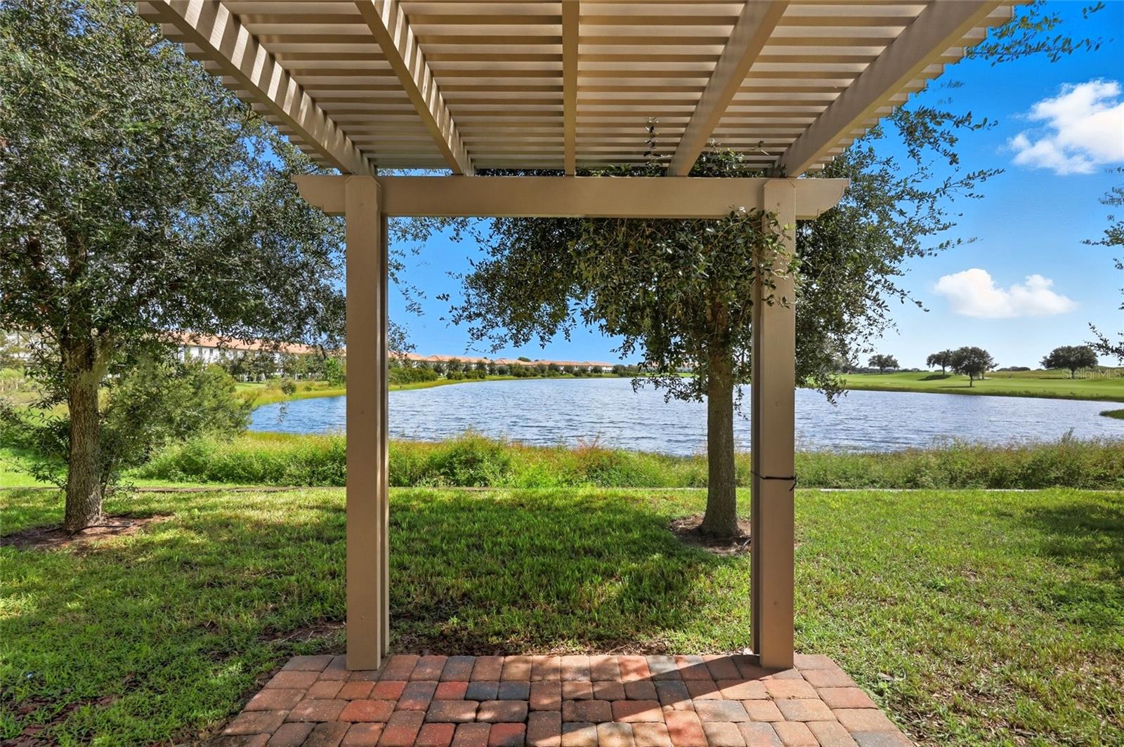 Image 17 of 45 For 1224 Royal St George Boulevard