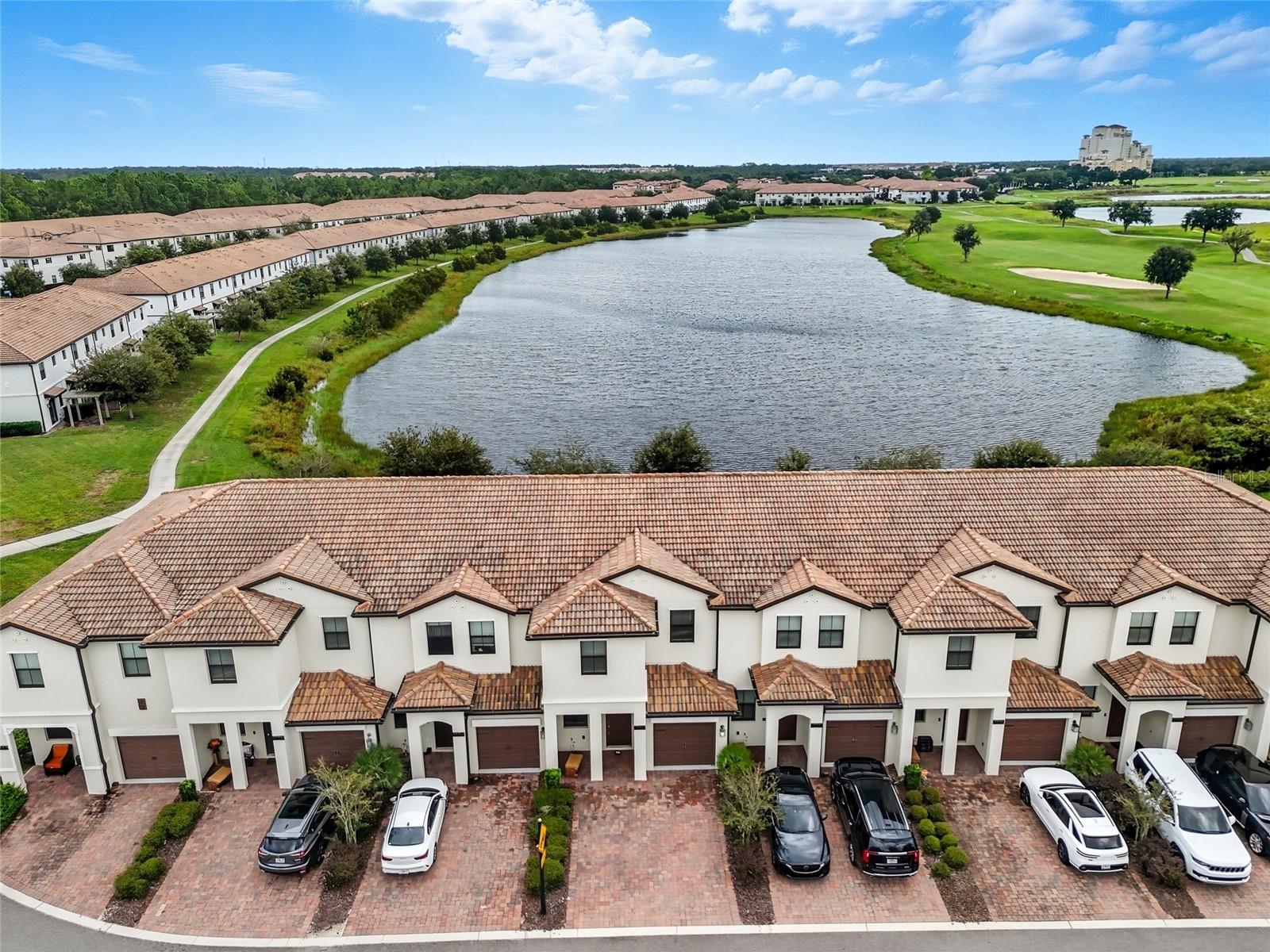 Image 2 of 45 For 1224 Royal St George Boulevard