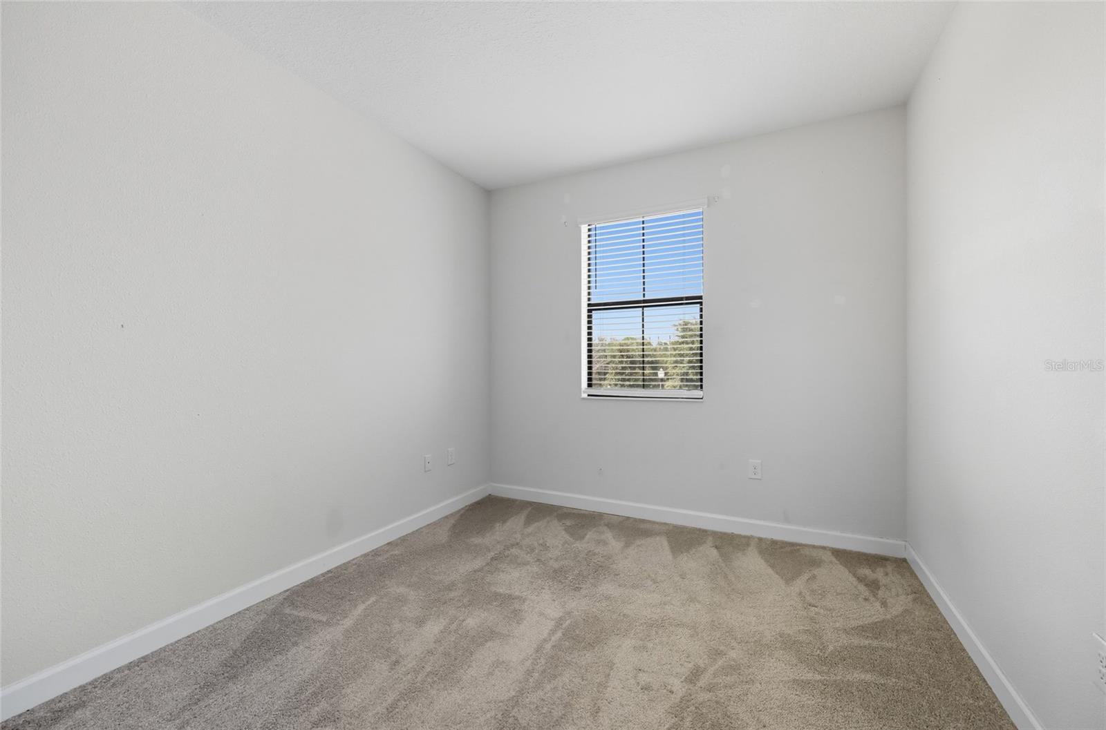 Image 29 of 45 For 1224 Royal St George Boulevard