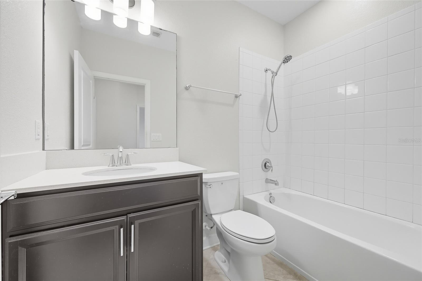 Image 31 of 45 For 1224 Royal St George Boulevard