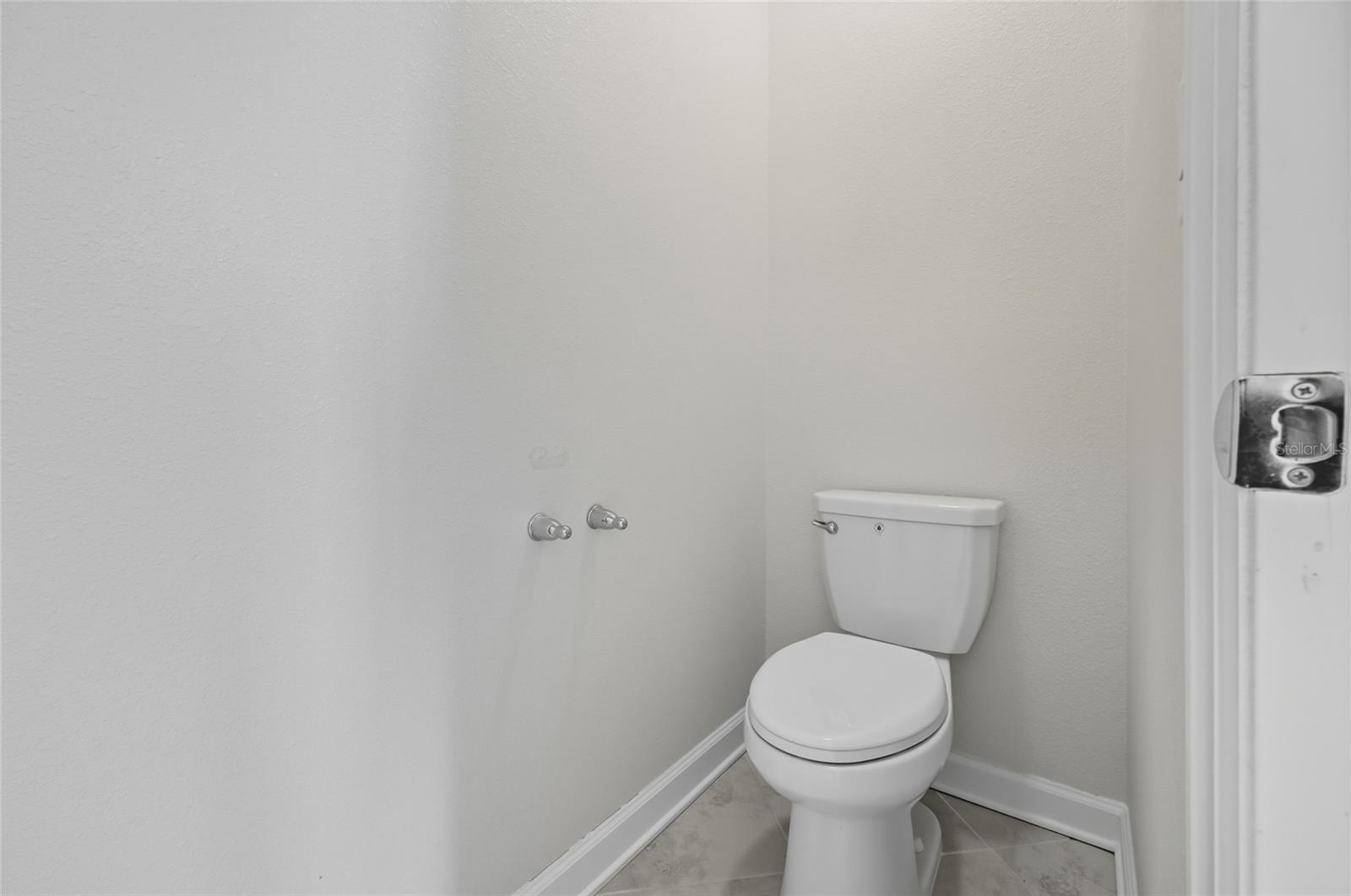 Image 33 of 45 For 1224 Royal St George Boulevard