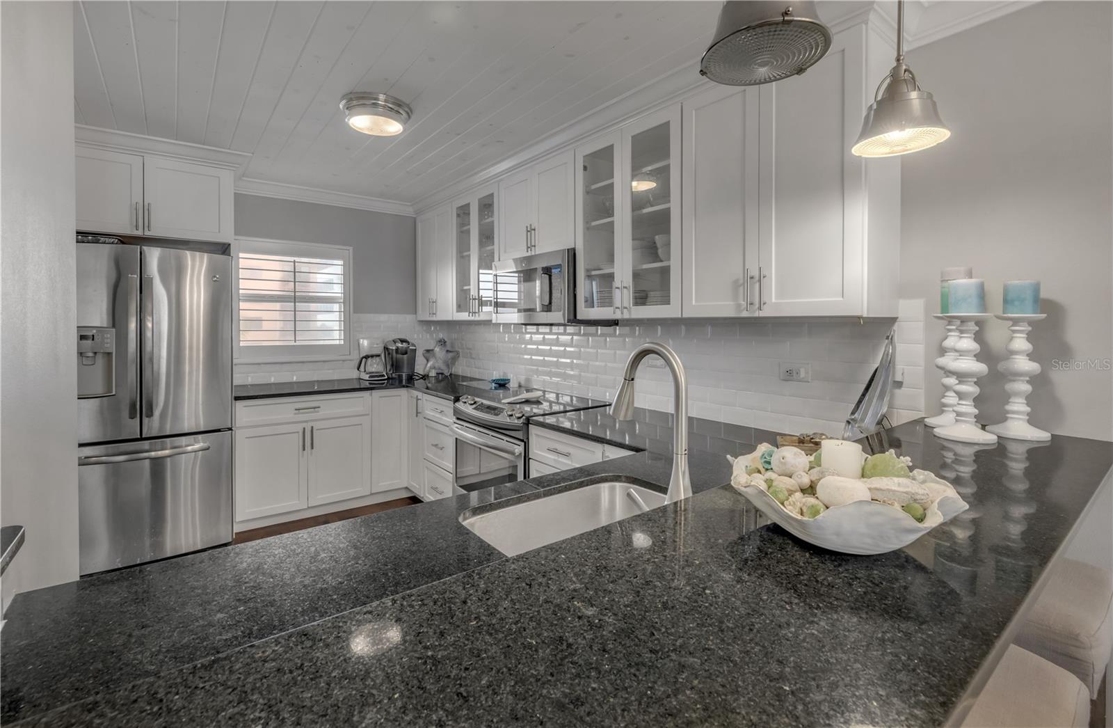 Image 12 of 51 For 4151 Atlantic Avenue 308