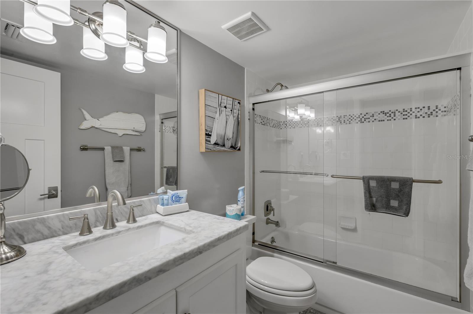 Image 22 of 51 For 4151 Atlantic Avenue 308