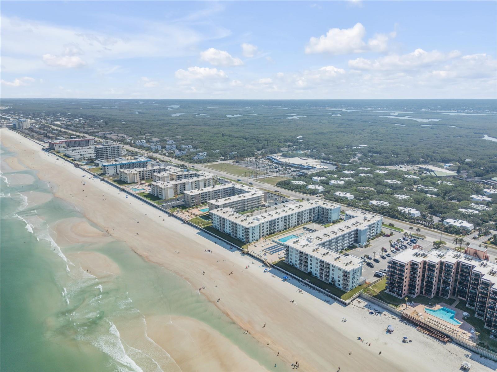 Image 34 of 51 For 4151 Atlantic Avenue 308