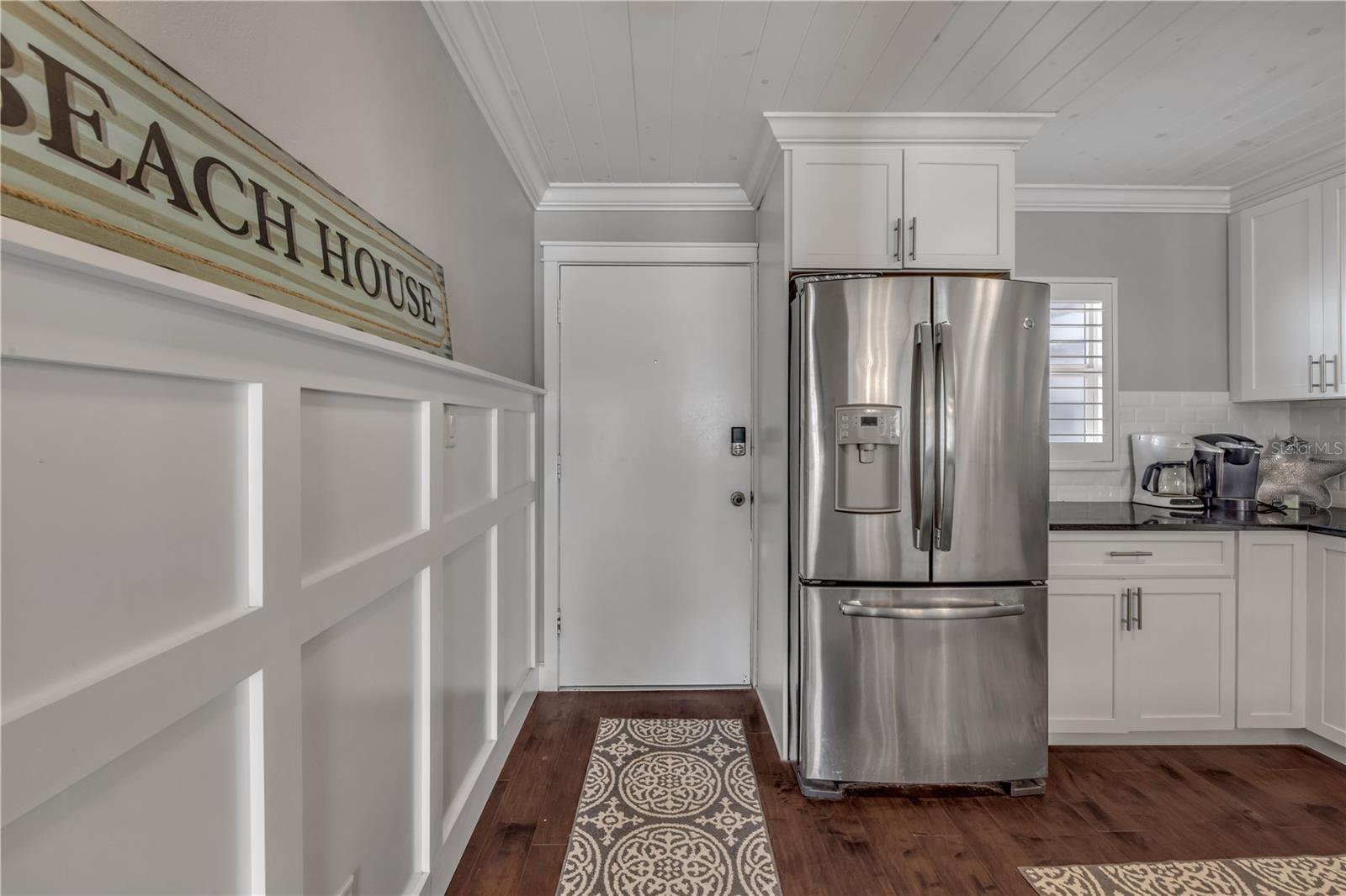 Image 7 of 51 For 4151 Atlantic Avenue 308