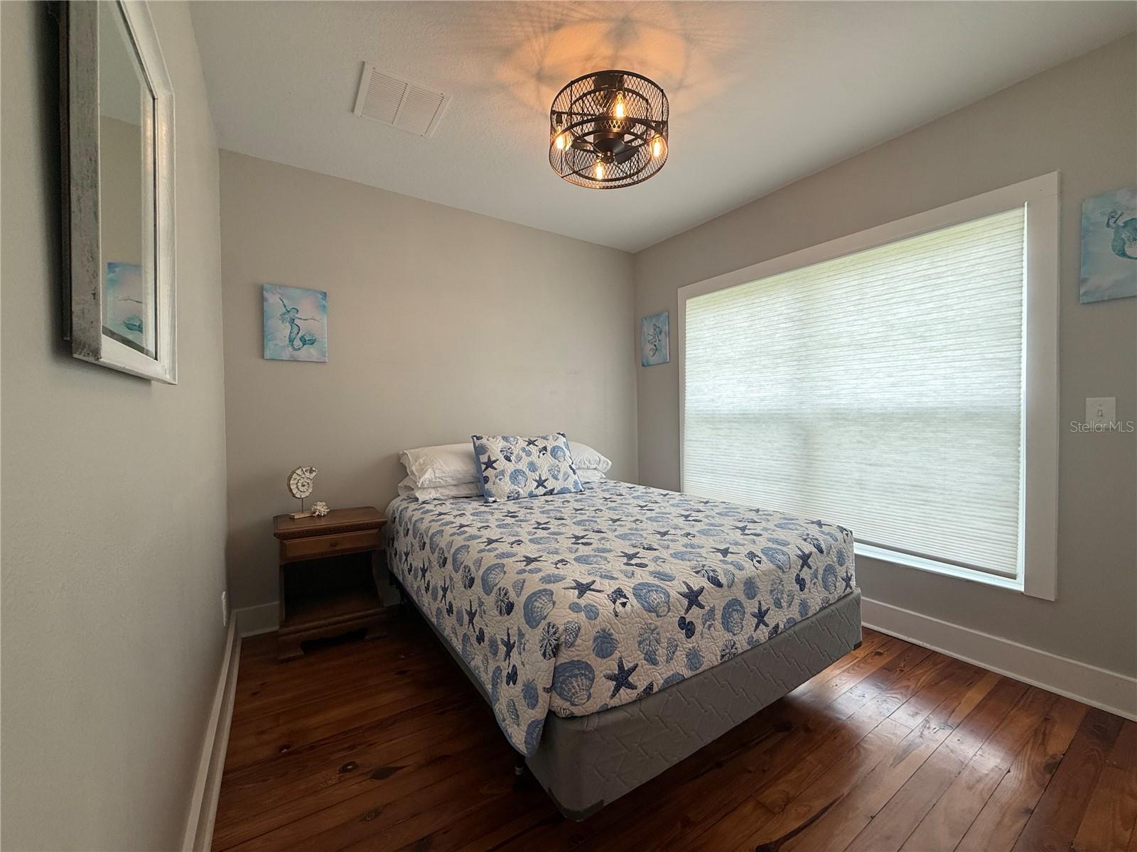 Image 15 of 32 For 20730 Powell Road