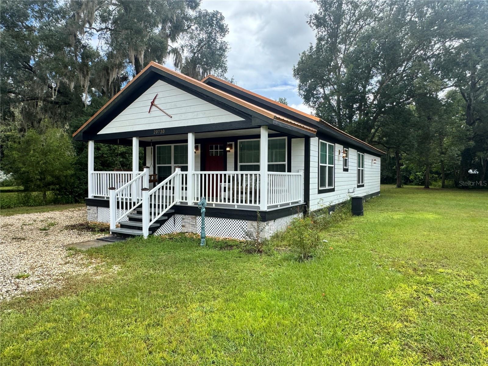 Image 2 of 32 For 20730 Powell Road