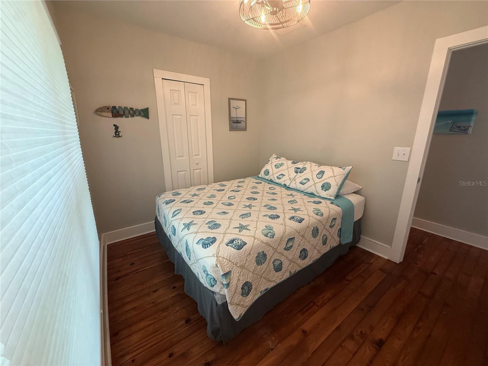 Image 20 of 32 For 20730 Powell Road