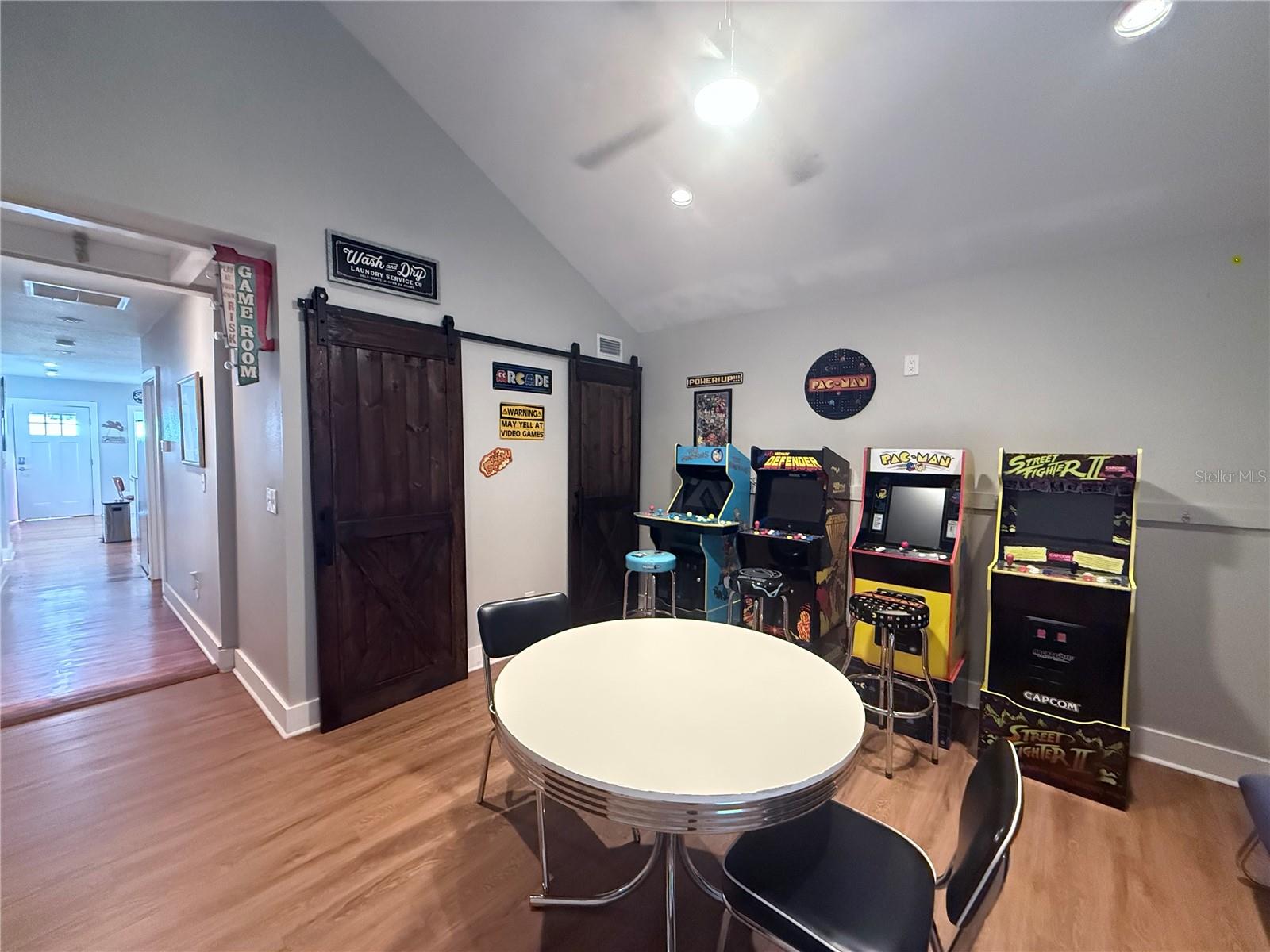 Image 23 of 32 For 20730 Powell Road